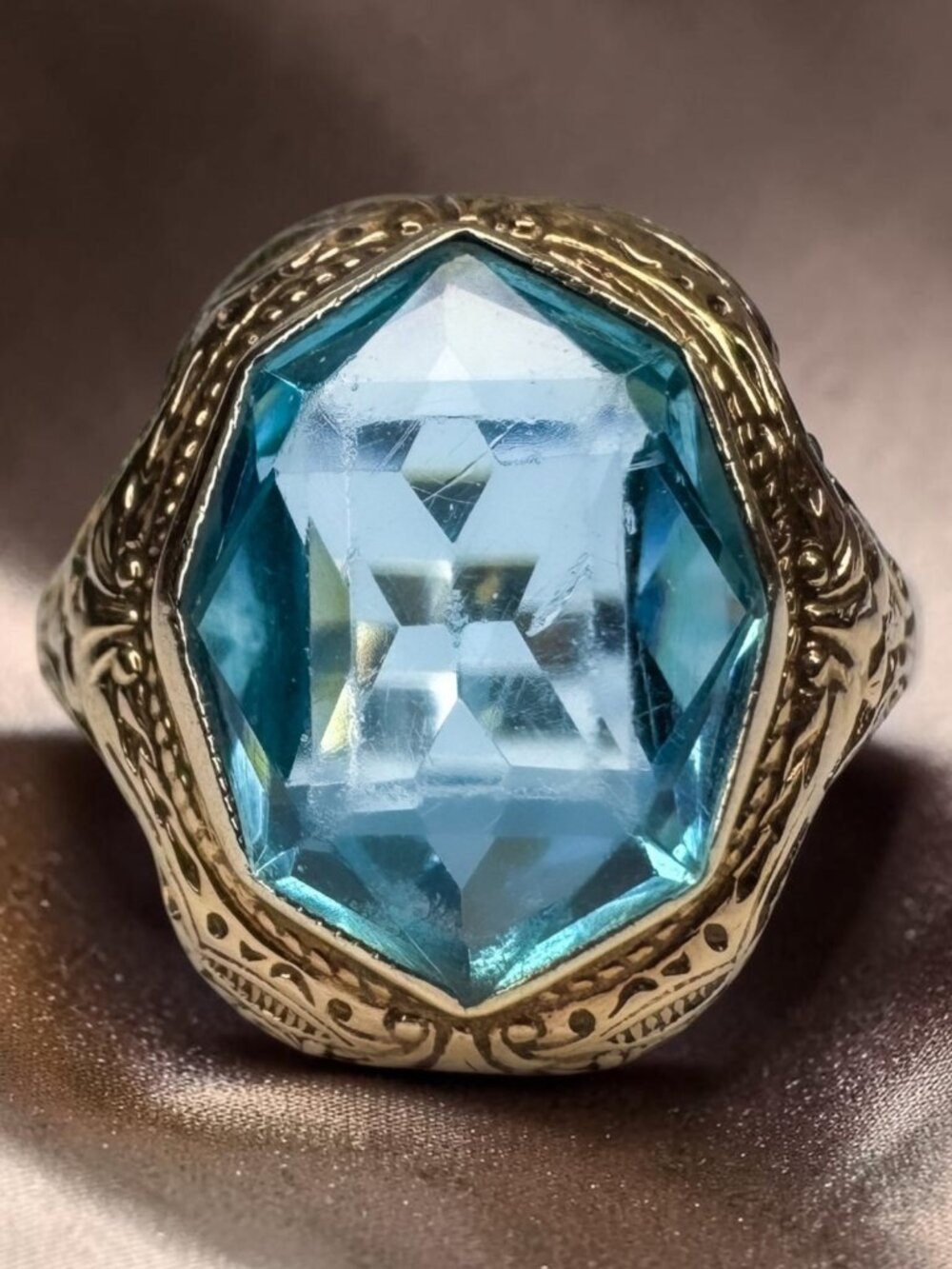 10K Gold Oval  Aquamarine Ring Antique Art Nouveau ca1920s Floral Motif size 5.5
